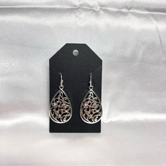 Silver Filigree Teardrop Earrings Nickel-
Free Hypoallergenic - Picture 3 of 5